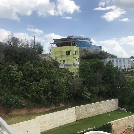 Jurgen 4* Tirana