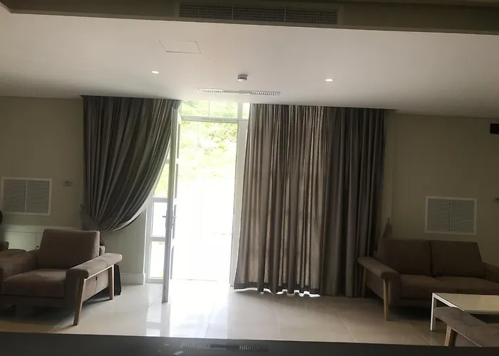 Jurgen 4* Tirana