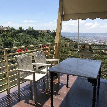 Jurgen Hotell Tirana