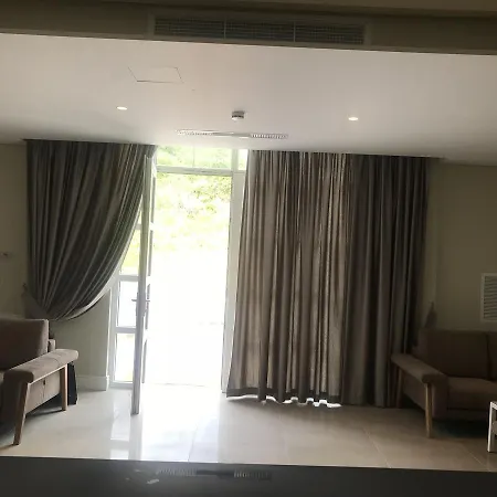 Jurgen 4* Тирана