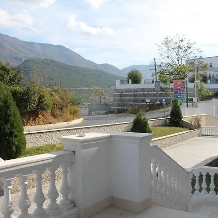 Jurgen Hotell Tirana